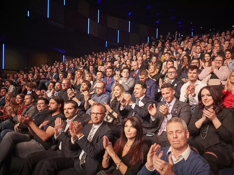 Celebration Night in der Samsung Hall © localsearch, Andreas von Gunten